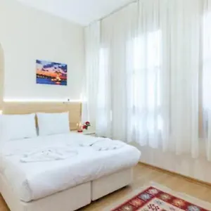 5* Aparthotel Otantik